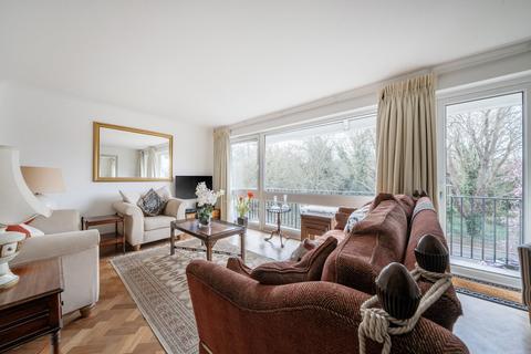 undefined, Putney Hill, Putney, London, SW15