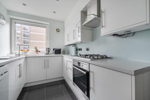 undefined, Putney Hill, Putney, London, SW15