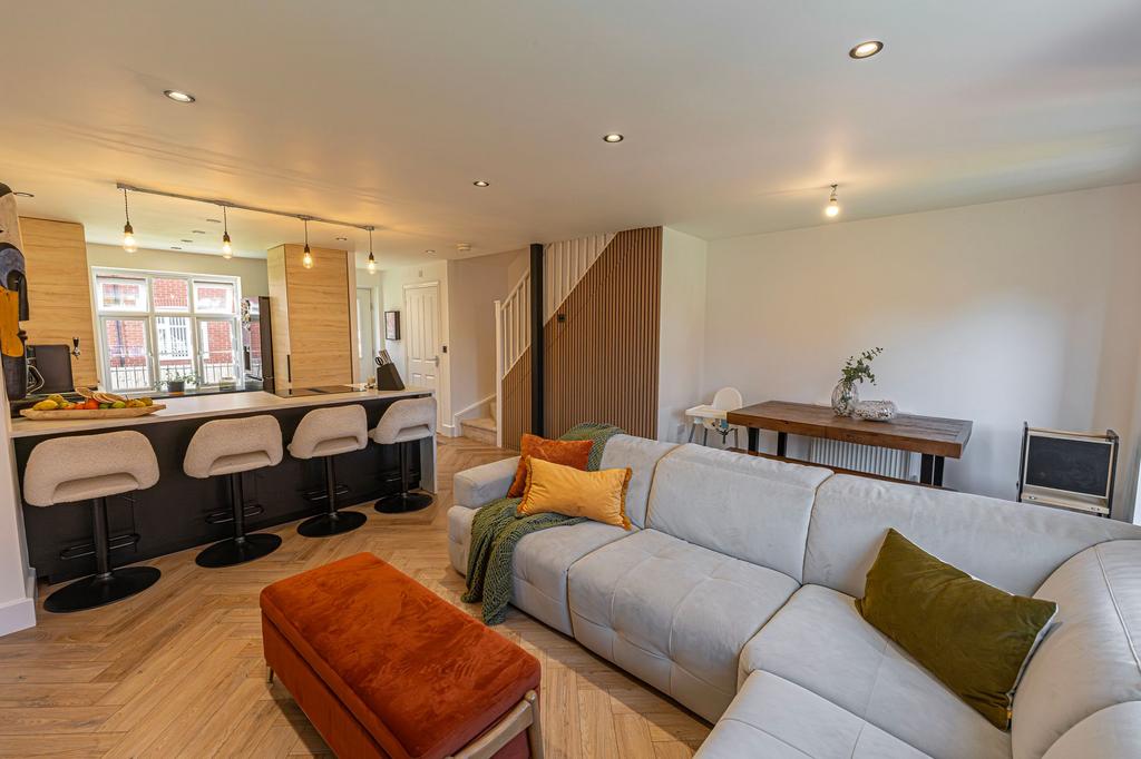 Kitchen / Living Room / Diner