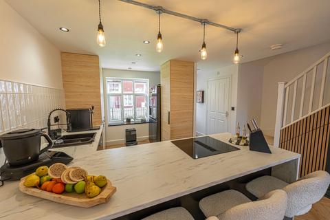 undefined, Swan Crescent, Newport, NP19