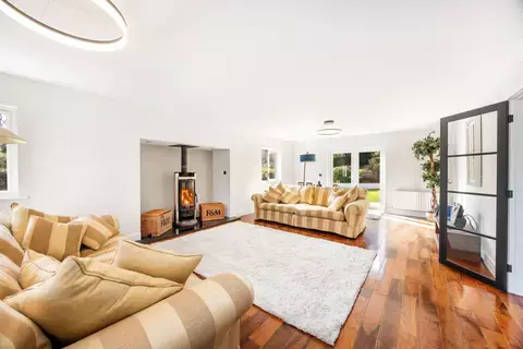 undefined, 3 The Falls, Tromode Road, Douglas