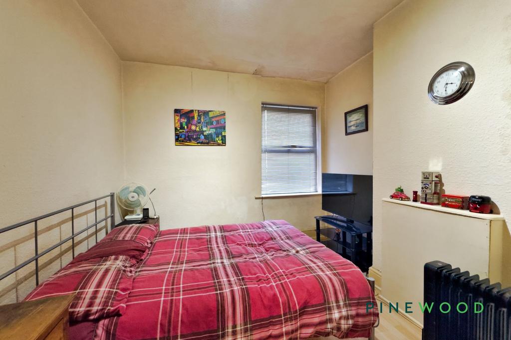 25 Rectory Road Bedroom Room