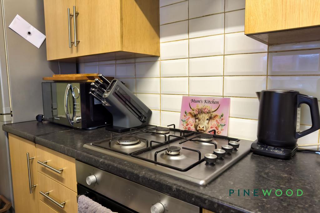 27 Rectory Road Kitchen
