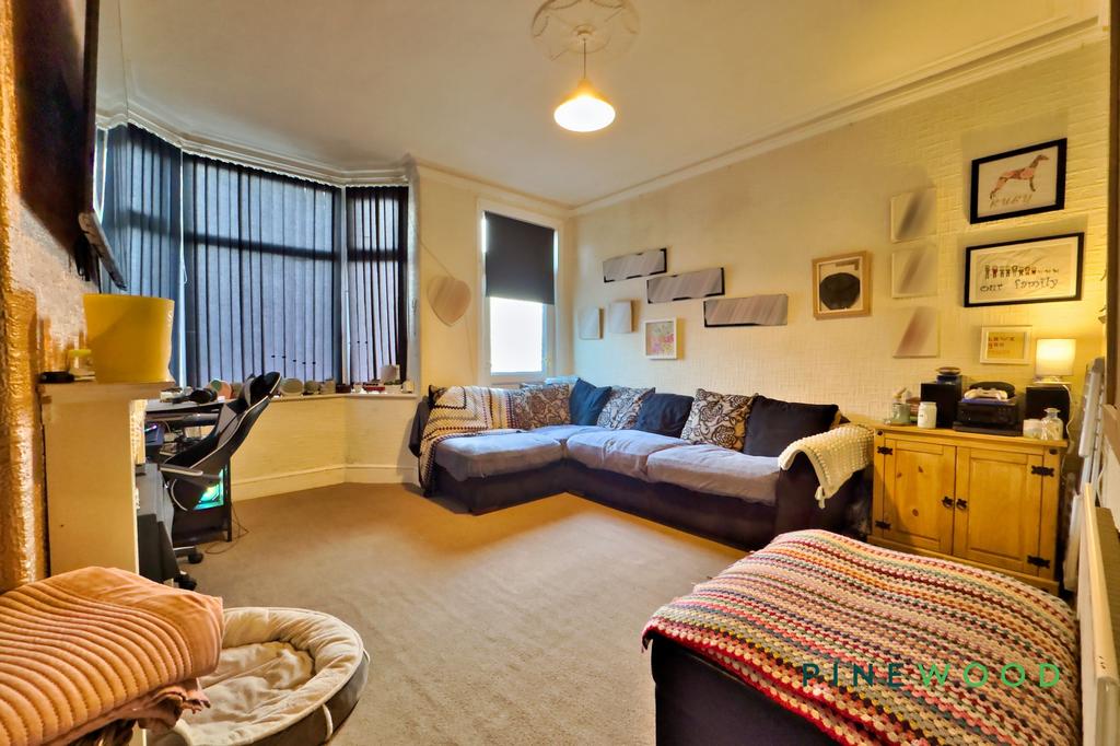 29 Rectory Road Reception Room
