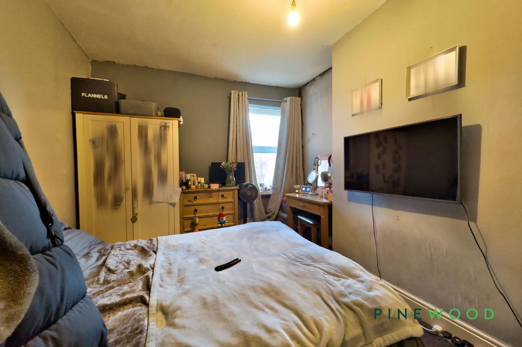 29 Rectory Road Bedroom