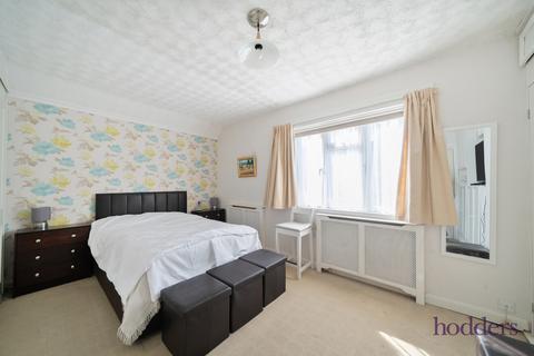 2 bedroom detached house for sale, Liberty Hall Road, Addlestone, Surrey, KT15