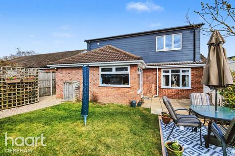 5 bedroom detached house for sale, Elsing Road, Norwich