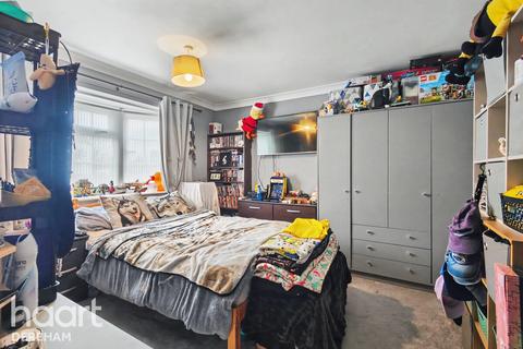 5 bedroom detached house for sale, Elsing Road, Norwich