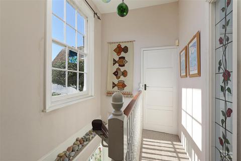 undefined, Hugh House, Hugh Place, Faversham