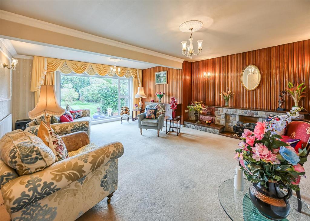 52 Cranmere Avenue-12.jpg