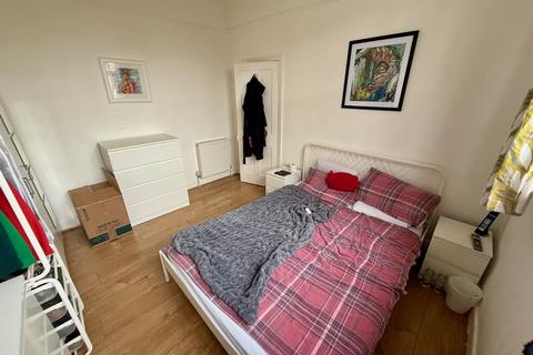 undefined, Winchester Road, Southampton SO16