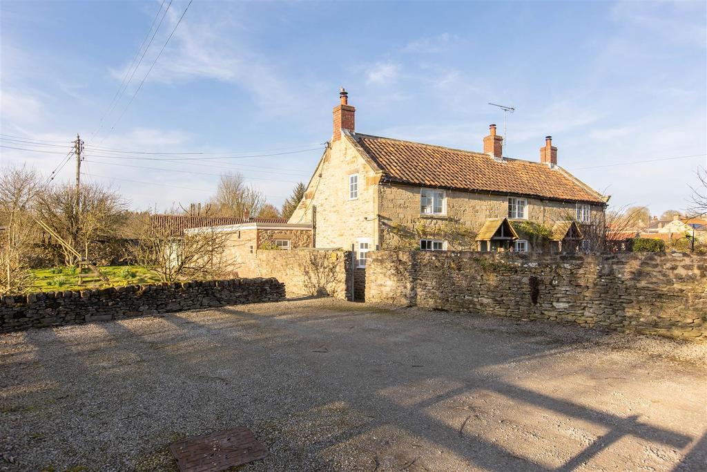 Corner Cottage & The Old Watchmakers Shop External