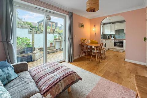 2 bedroom semi-detached house for sale, Penryn