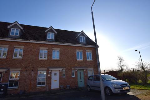 3 bedroom townhouse for sale, Talisker Avenue, East Ayrshire KA3