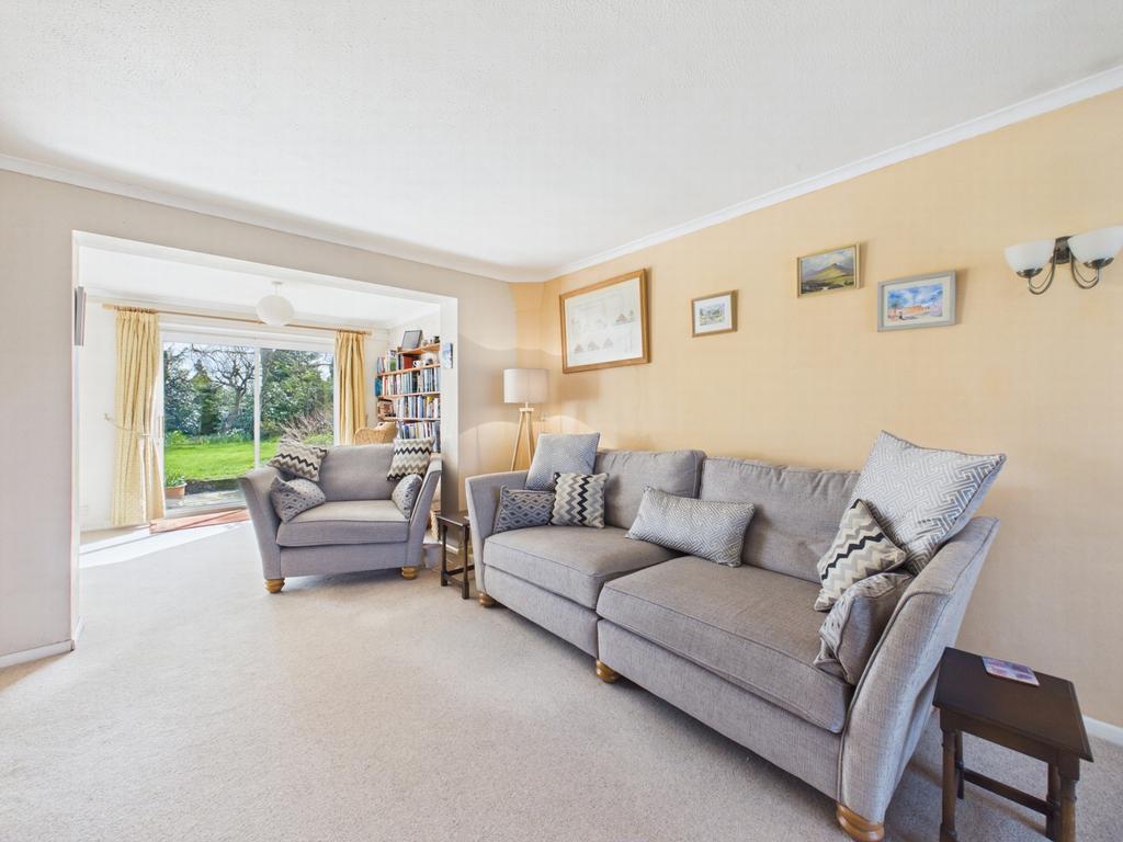 Sitting room 3