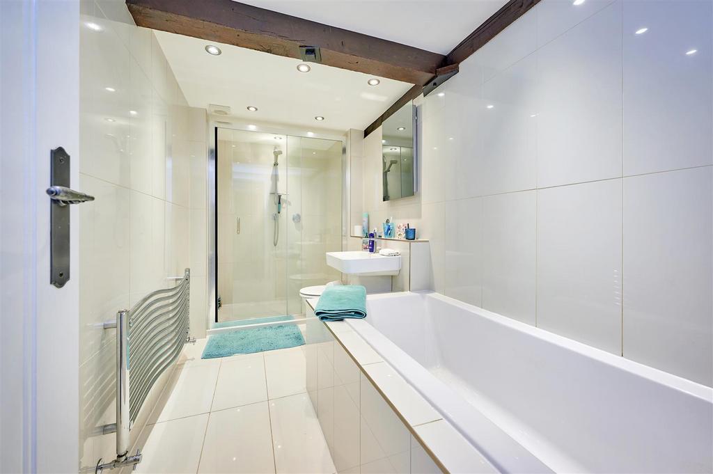 Family Bath/Shower Room