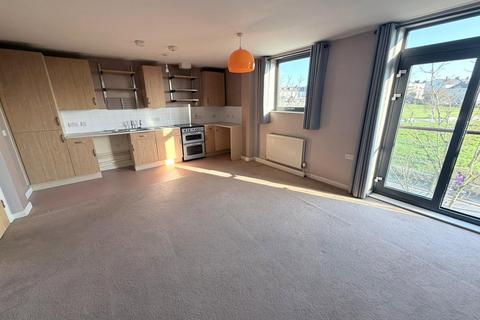 2 bedroom flat for sale, Cattedown Road, Plymouth, Devon, PL4