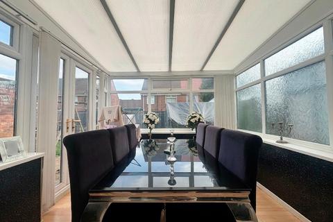 3 bedroom semi-detached house for sale, Burdale Avenue, Newcastle upon Tyne, NE5