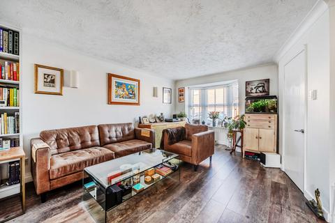 undefined, Cater Gardens, Guildford, GU3