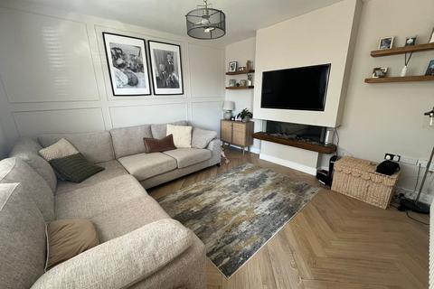 3 bedroom detached house for sale, School Road, Crynant, Neath, Neath Port Talbot.
