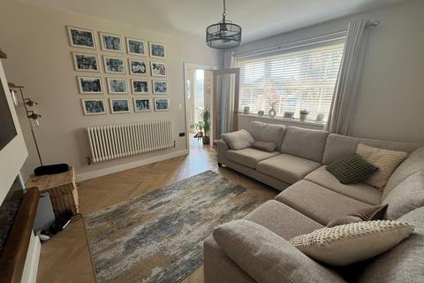 3 bedroom detached house for sale, School Road, Crynant, Neath, Neath Port Talbot.