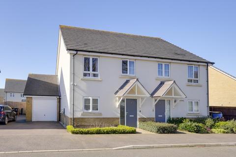 3 bedroom semi-detached house for sale, Cheshire Rise, Leighton Buzzard