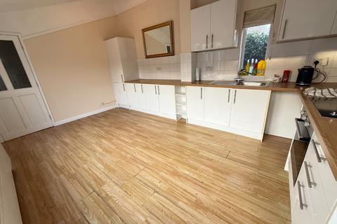 undefined, Houghton Regis, Bedfordshire LU5