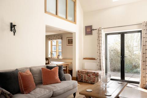 3 bedroom barn conversion for sale, Bucklands Croft, Wilstone, Hertfordshire HP23