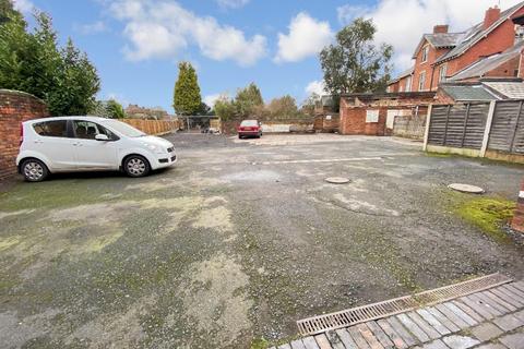 undefined, Chester Road North, Kidderminster