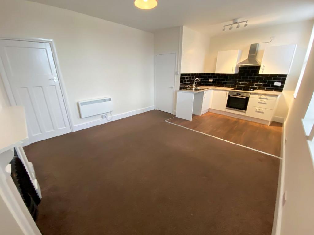 Living Room/Kitchen