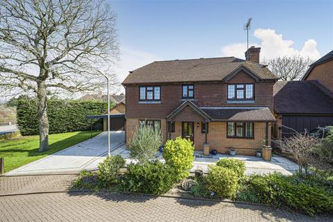 4 bedroom detached house for sale, The Ferns, Platt