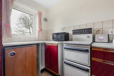 undefined, Crendon Court, Caversham, Reading