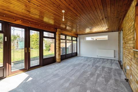 3 bedroom detached bungalow for sale, Redgate, Thetford