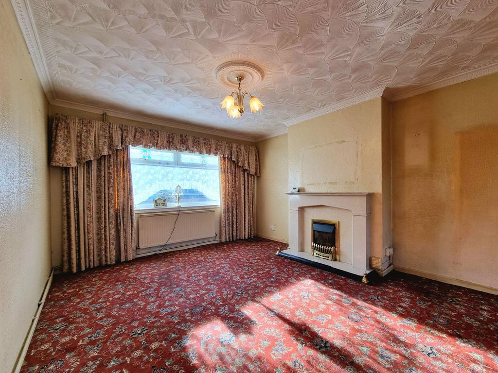 Lounge/Dining area