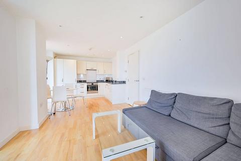 undefined, High Street, Brentford, TW8