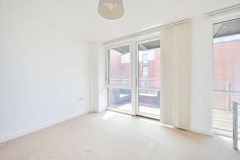 undefined, High Street, Brentford, TW8