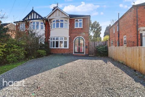 3 bedroom semi-detached house for sale, Hinckley Road, Leicester