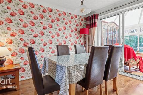 undefined, Stonalls, Woolpit, Bury St Edmunds