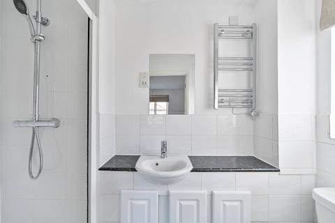undefined, Winery Lane, Kingston, Kingston upon Thames, KT1