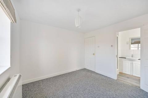 undefined, Winery Lane, Kingston, Kingston upon Thames, KT1
