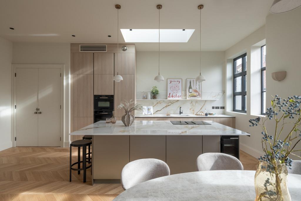 332770 - 2 Colliers House High Res-15.jpg