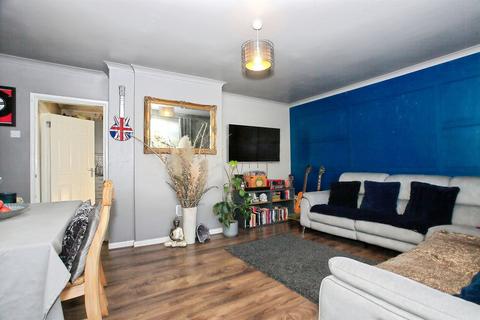 undefined, Swale Avenue, PETERBOROUGH