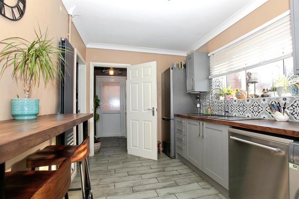 Kitchen/Breakfast Room
