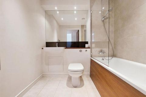 2 bedroom flat to rent, Bells Hill, Elysium Court, EN5