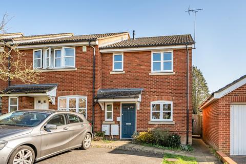 undefined, Orpington Close, Reading RG10