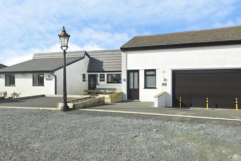 5 bedroom detached house for sale, Penrallt Road, Trearddur Bay, Holyhead, Isle of Anglesey, LL65