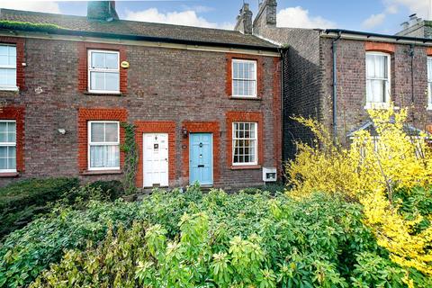 High Street, Markyate, AL3