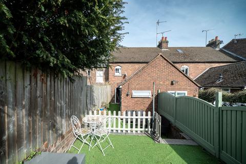 undefined, High Street, Markyate, AL3