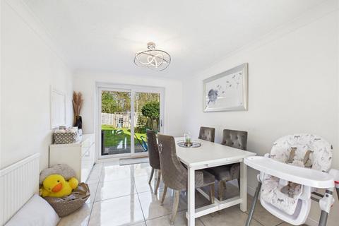 4 bedroom detached house for sale, Firstore Drive, Colchester, Essex, CO3