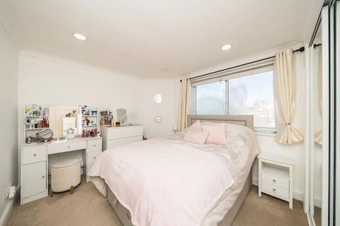 1 bedroom flat for sale, Inner Park Road, London SW19